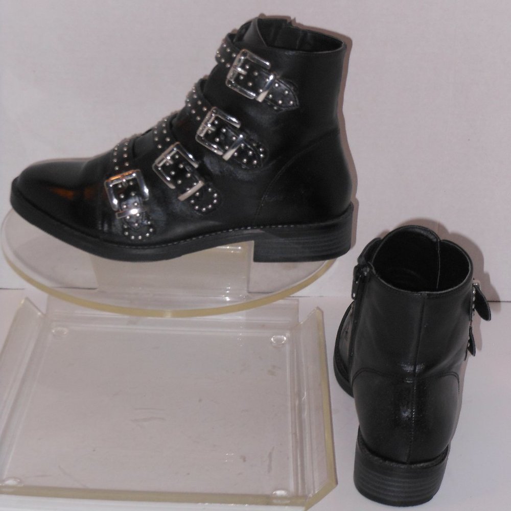 MADDEN NYC BLACK SILVER STUDDED ANKLE BOOTS SIZE 8 MEDIUM - Picture 7 of 7
